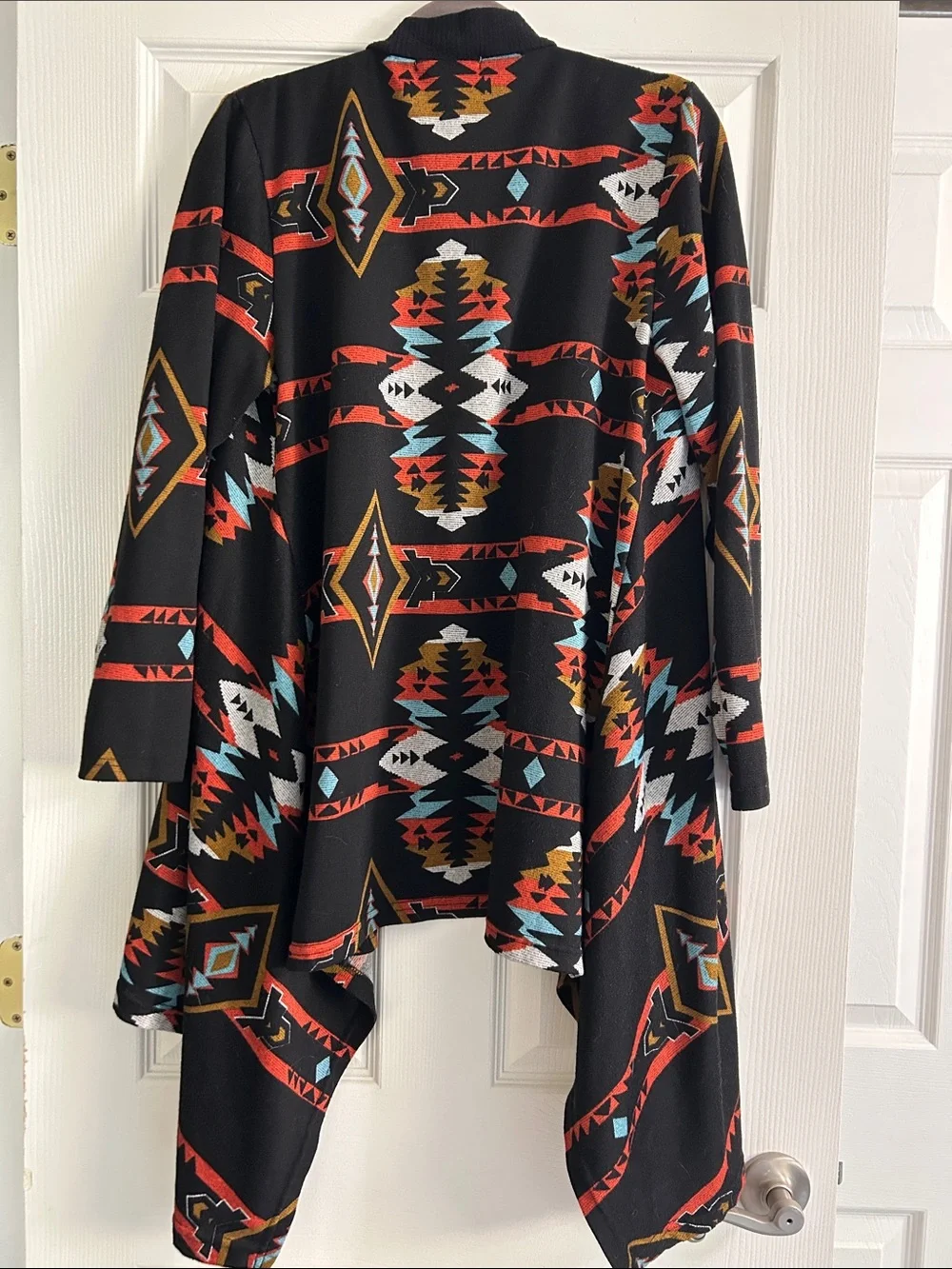 Liberty Love Southwestern Aztec Print Waterfall Cardigan Black Large